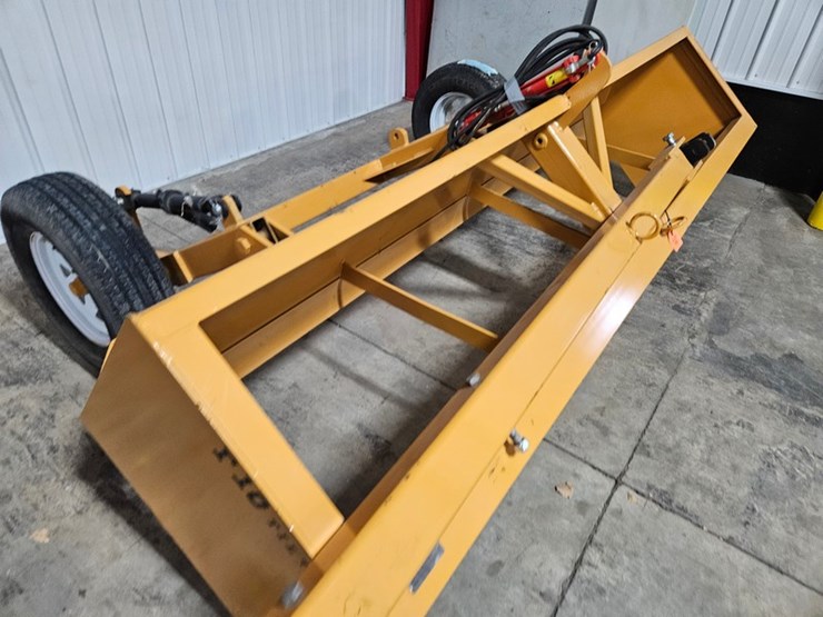 #147-•-2025-industrias-america-f10t-box-scraper-image-9