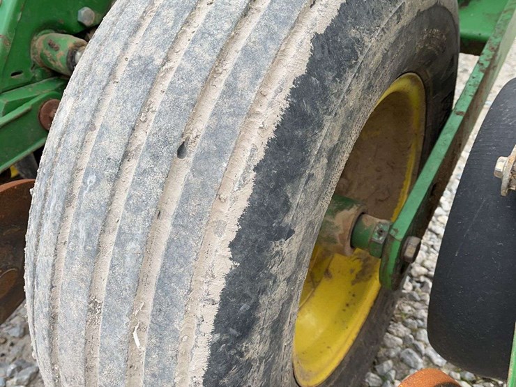 john-deere-1760-image-19