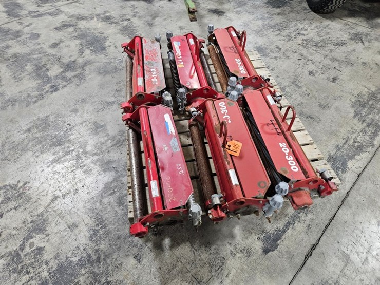 #145-•-(6)-spare-toro-mower-reels-image-2