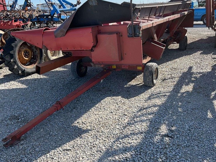 case-ih-1083-image-1