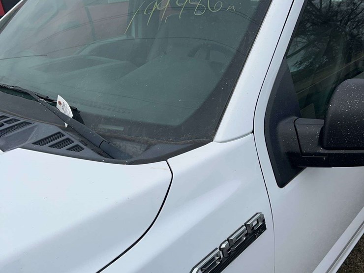 2016-ford-f150-image-4