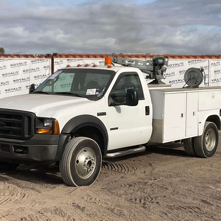 2006 FORD F550