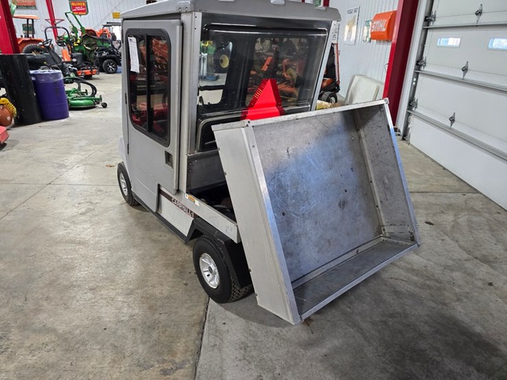 #191-•-1994-club-car-carryall-i-golf-cart-image-25