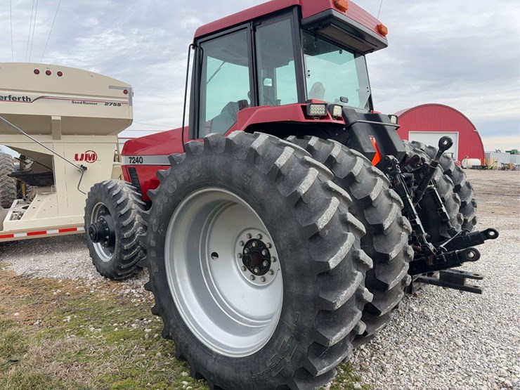 1995-case-ih-7240-image-6