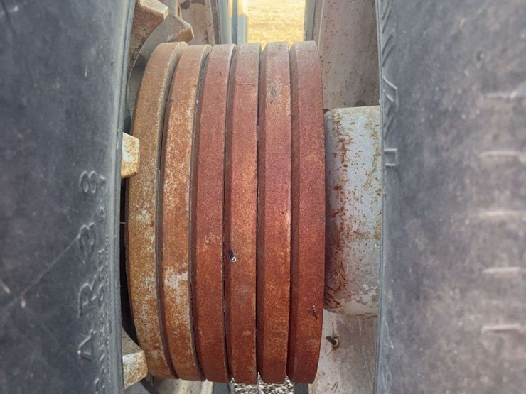 1982-ford-tractor-image-10