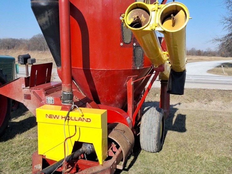 1994-new-holland-355-image-3