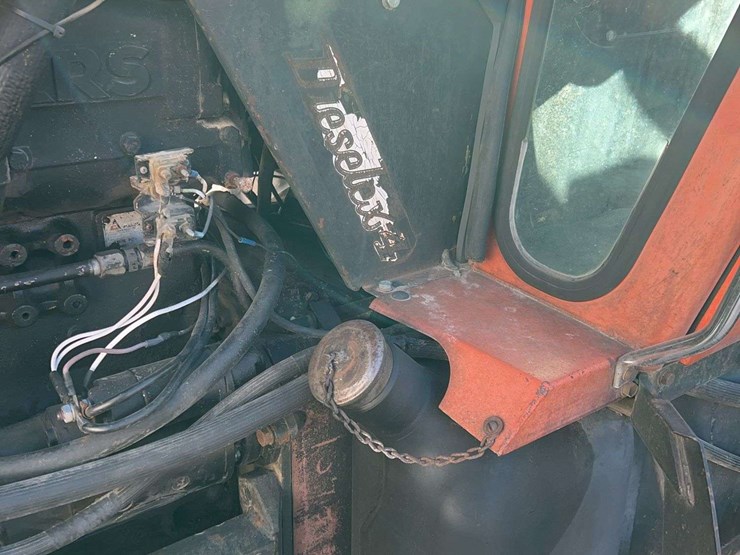 agco-allis-7060-image-8