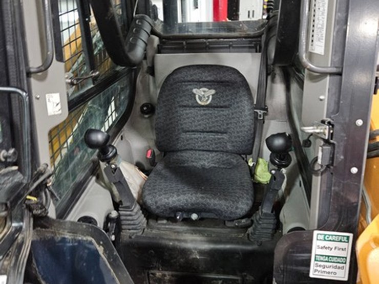 2020-case-tv450-image-18