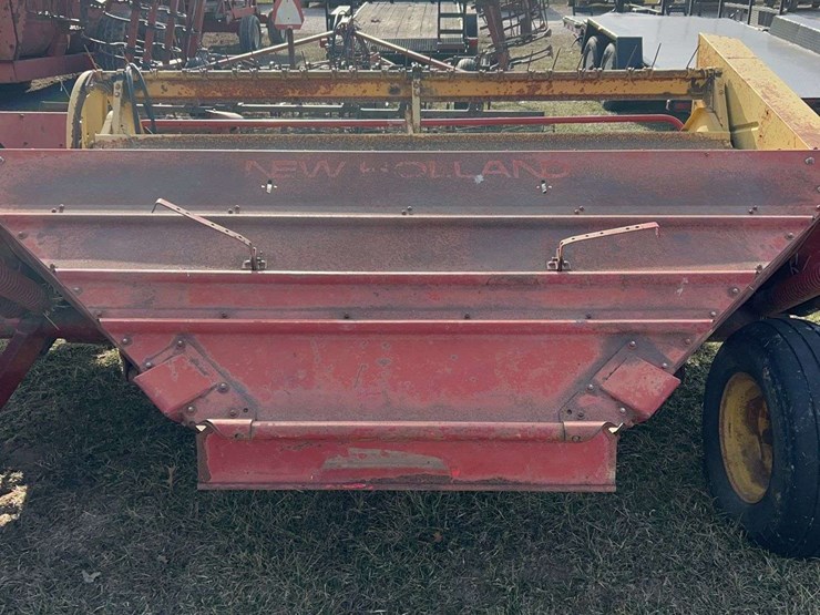 new-holland-469-image-4