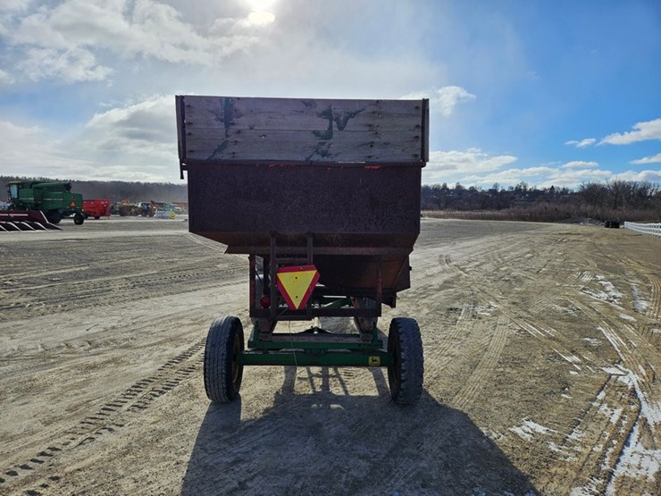 #89-•-gravity-box-&-john-deere-running-gear-image-4