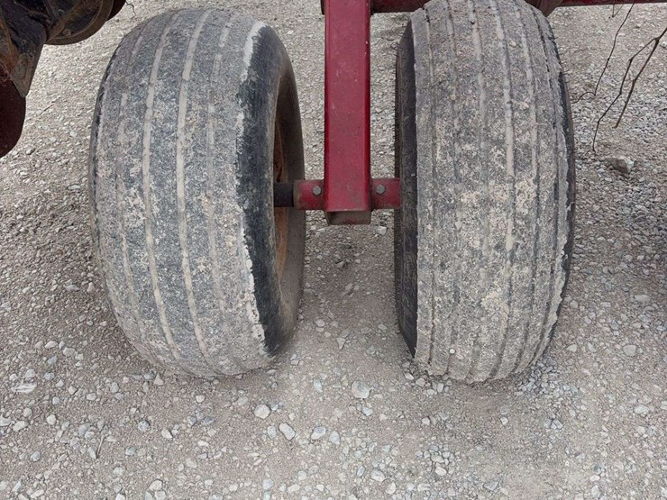 case-ih-5500-image-15