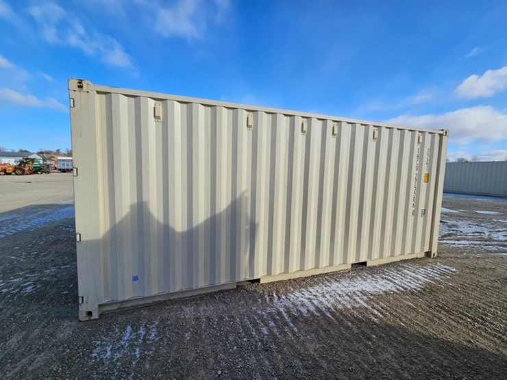 #12-•-20'-container-image-2