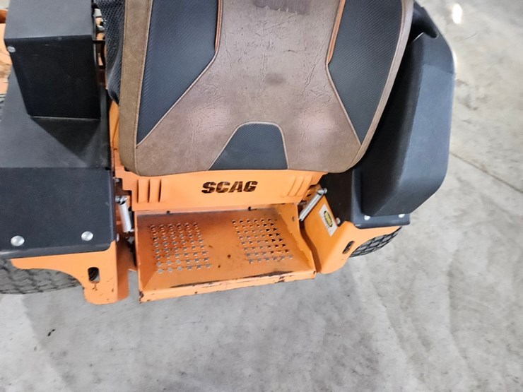 #105-•-2022-scag-v-ride-ii-fuel-injected-stand-on-mower-image-17