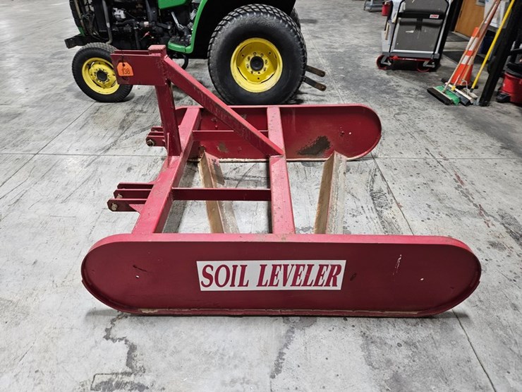 #138-•-60"-3pt-soil-leveler-image-2