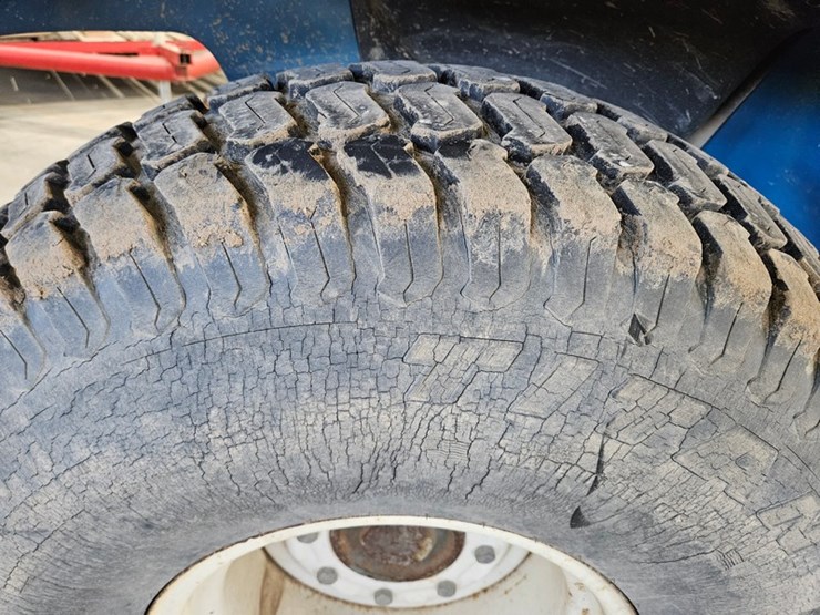 new-holland-1530-image-18