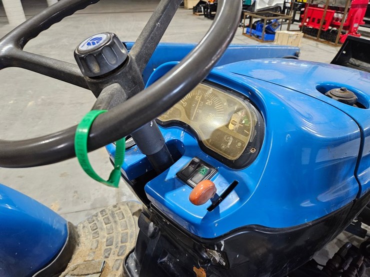 new-holland-1530-image-20