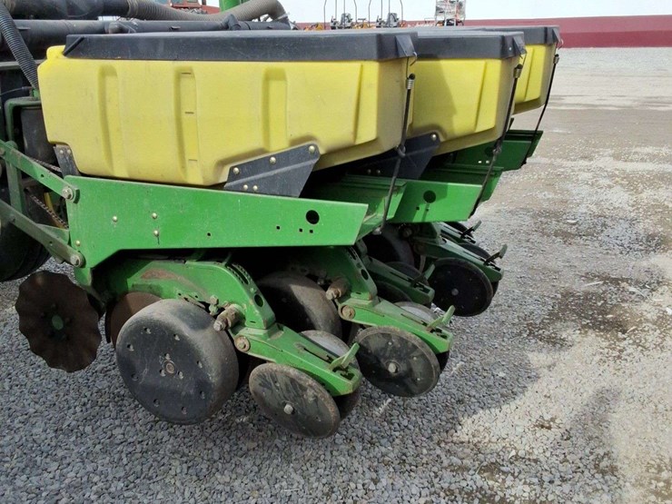 john-deere-1780-image-16