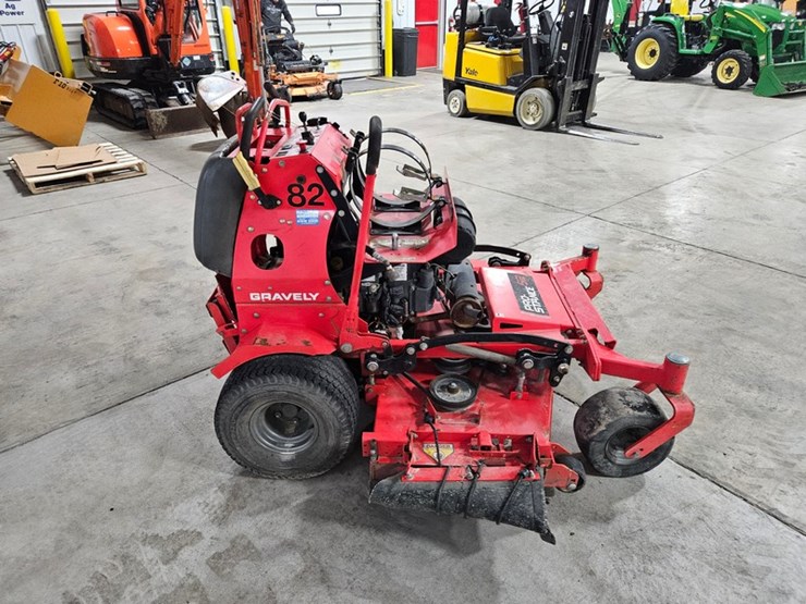 gravely-prostance-52-image-6