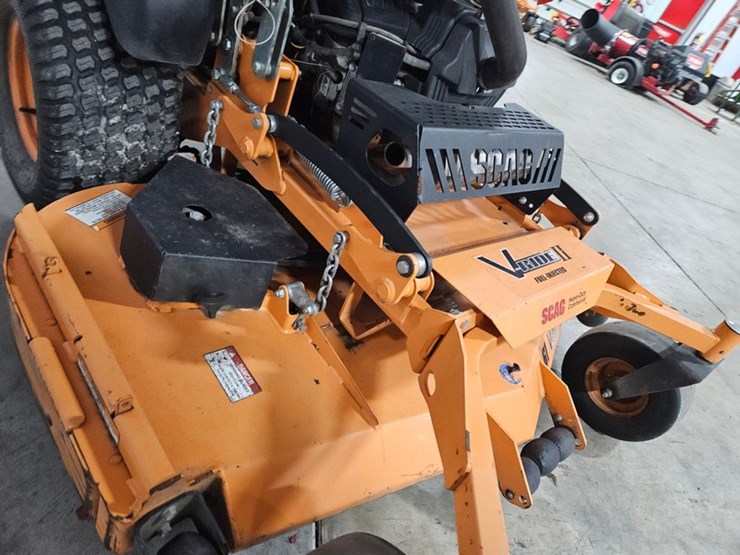 #106-•-2022-scag-v-ride-ii-fuel-injected-stand-on-mower-image-10