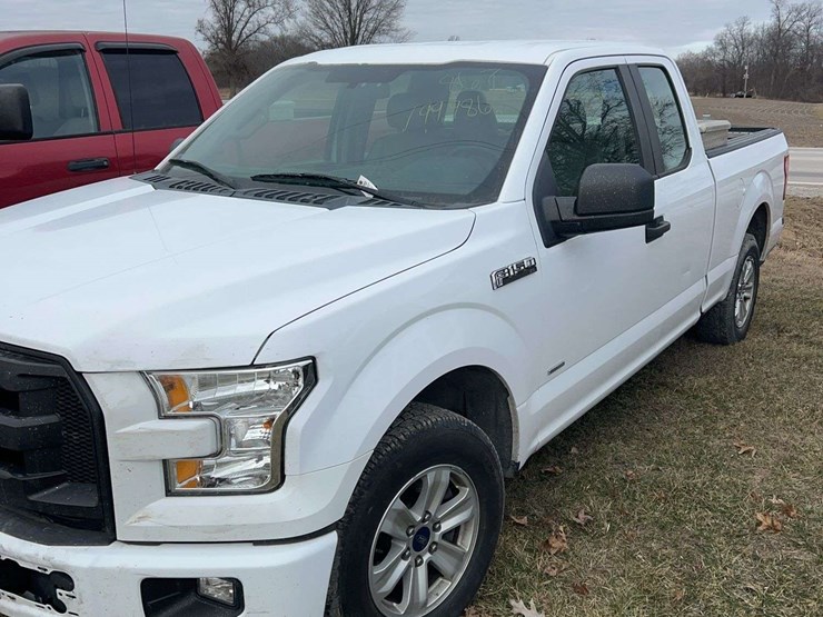 2016-ford-f150-image-1