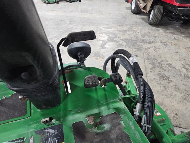 john-deere-7400-image-18