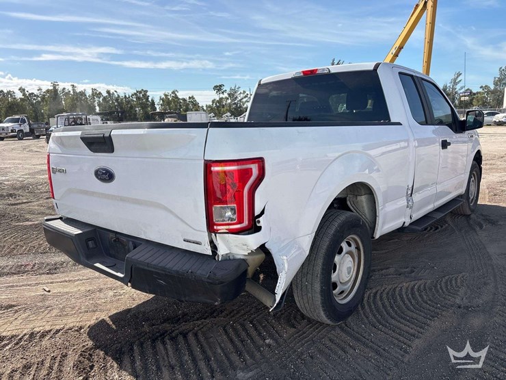 2016-ford-f150-image-4