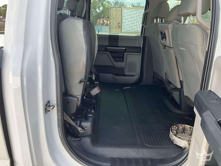 2019-ford-f350-image-25