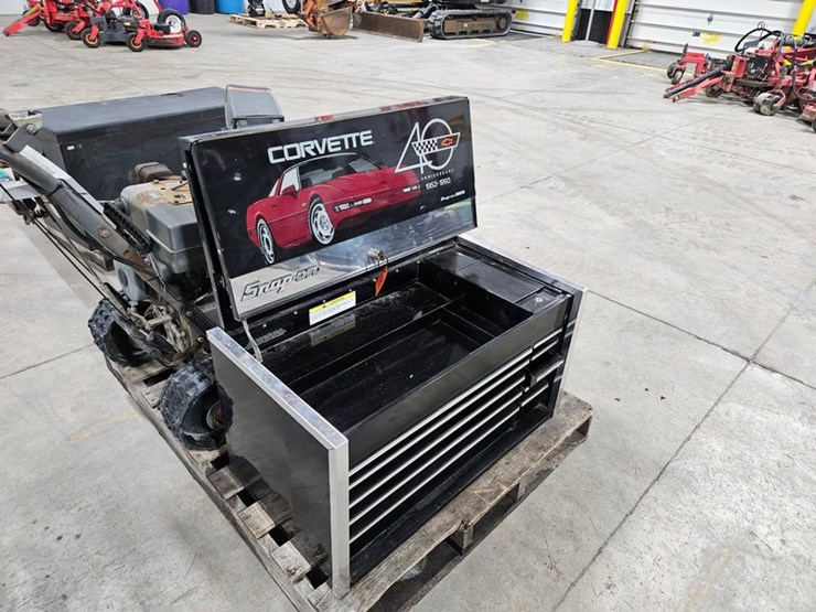#185-•-snap-on-corvette-40th-anniversary-tool-box-image-5