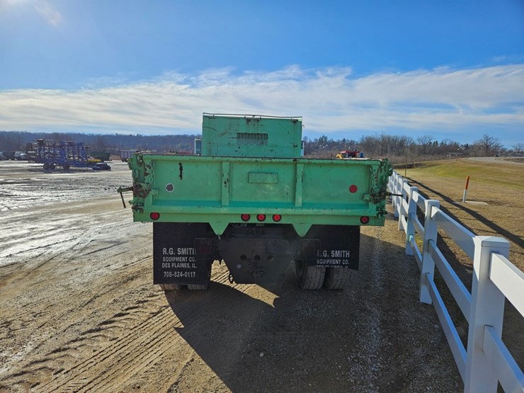 1995-international-4900-image-4