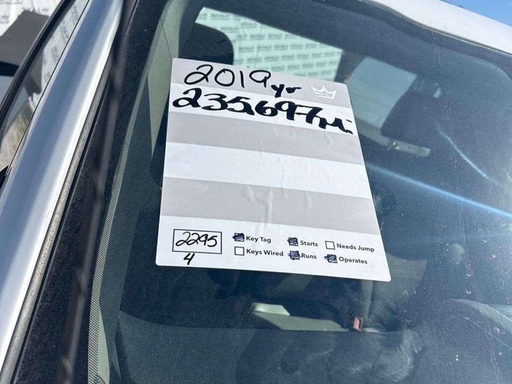 2019-ford-f250-image-25