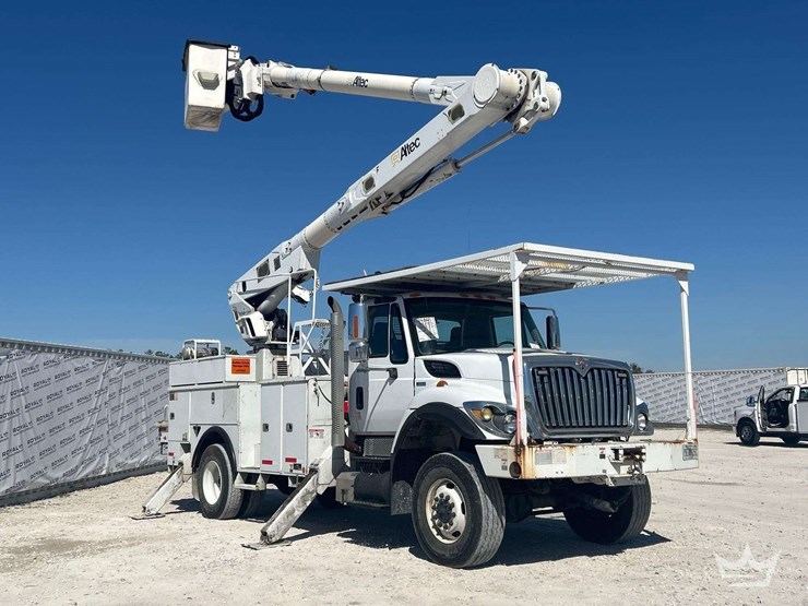 2013-international-workstar-7400-image-2