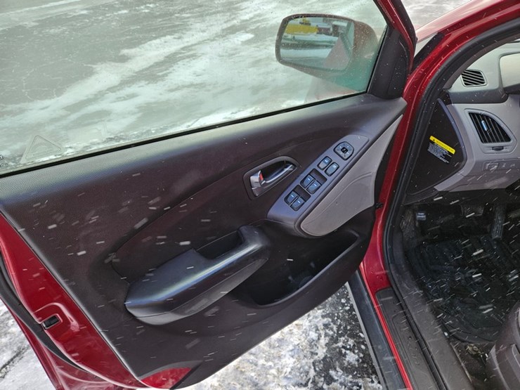 2015-hyundai-tucson-image-13