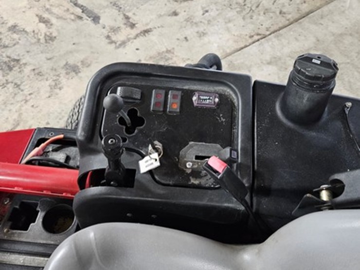 toro-groundsmaster-3500d-image-23