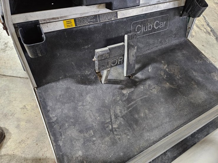club-car-turf-2-image-11