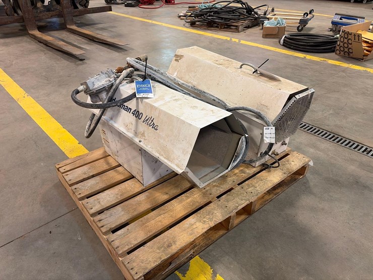 l.b.-white-tradesman-cp400-heaters-image-2