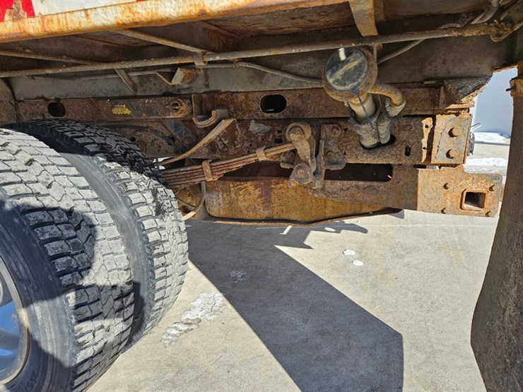 2001-ford-f450-image-19