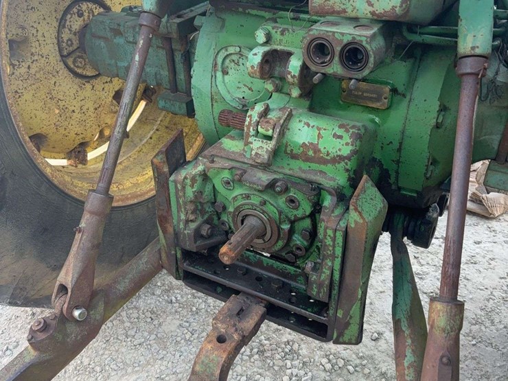 john-deere-4020-image-11