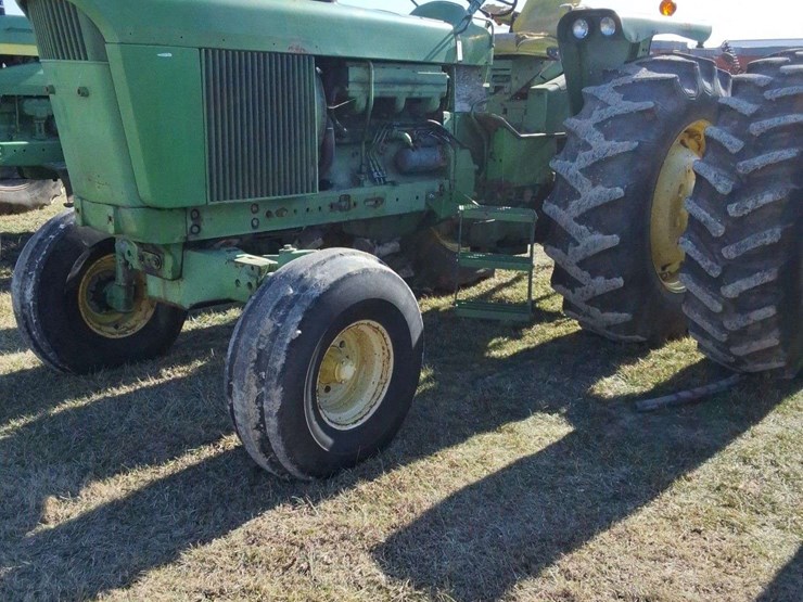 john-deere-4620-image-22