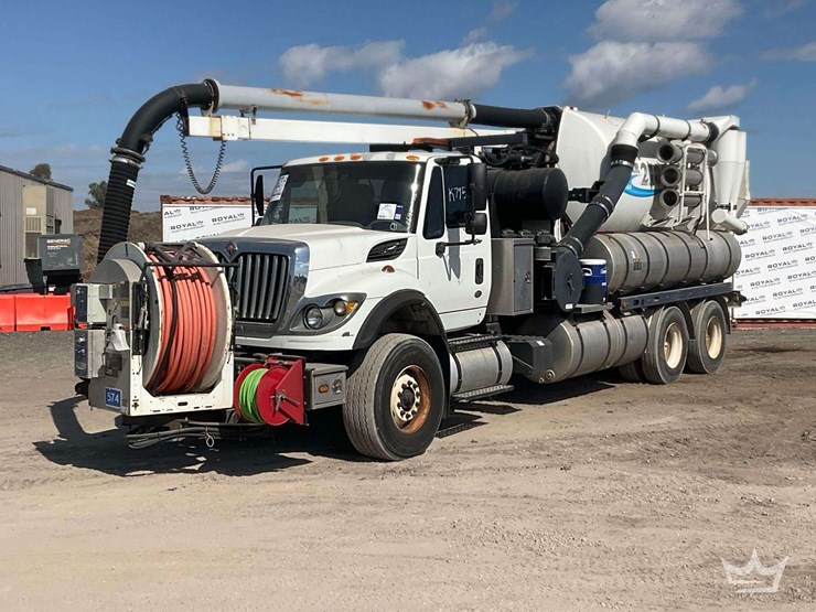 2013-international-workstar-7500-image-1