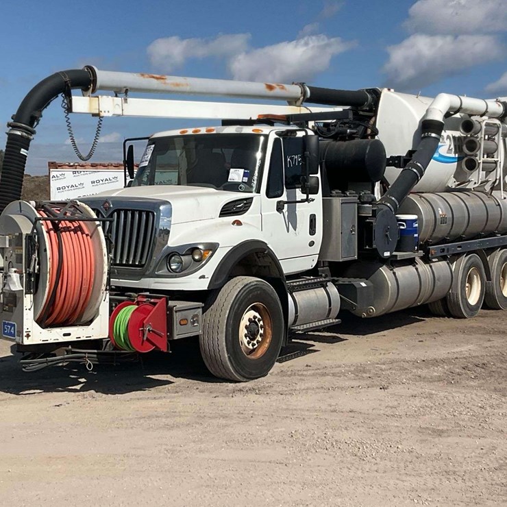 2013 INTERNATIONAL WORKSTAR 7500