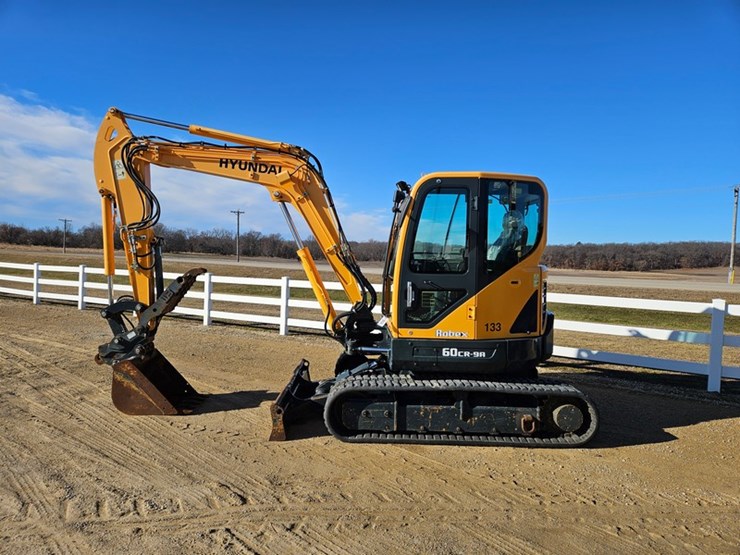 #38-•-hyundai-60cr09a-excavator-image-2