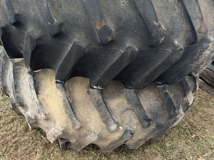 john-deere-8-image-6