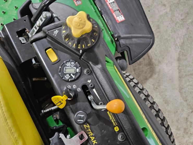 2022-john-deere-z970r-image-19