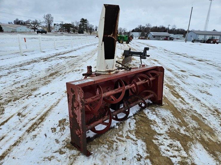 #92-•-ber-vac-d7-3pt-2-stage-snow-blower-image-7