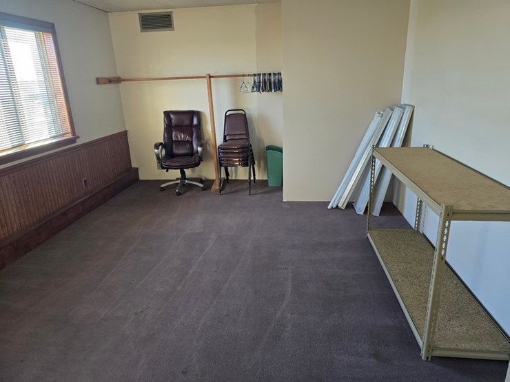 #1-•-34.00-+/--acre-commercial-property-image-100