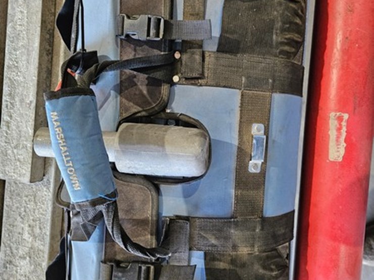 #195-•-bull-float-&-handles-image-4