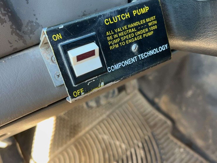 2001-ford-f450-image-17