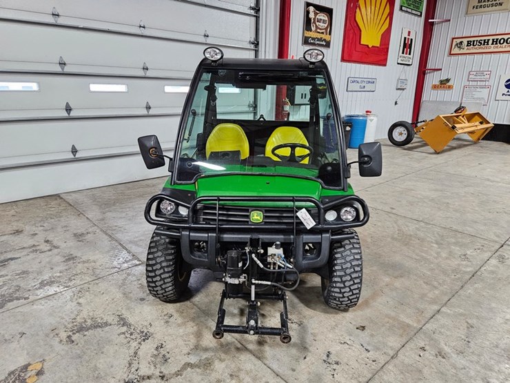 2011-john-deere-gator-image-8