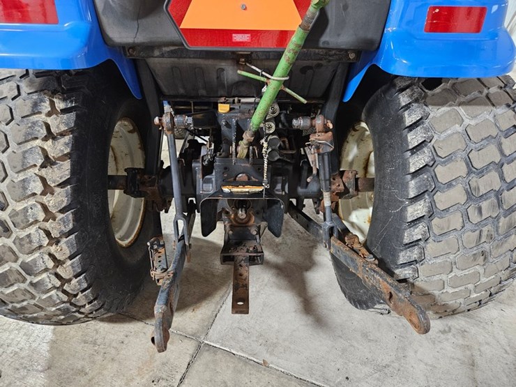 new-holland-tc40d-image-12