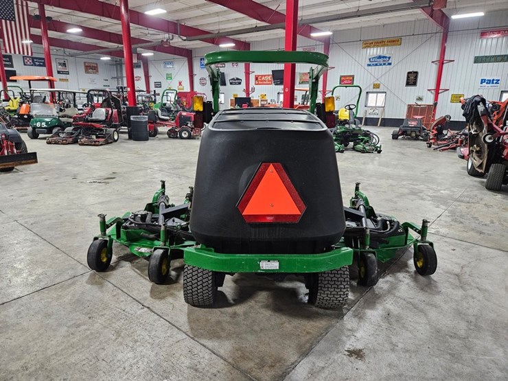 2021-john-deere-1600-turbo-image-4